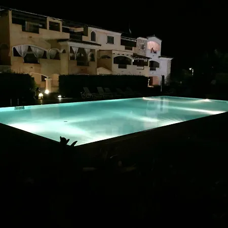 Carinissimo Monolocale Con Piscina Appartamento Santa Teresa di Gallura